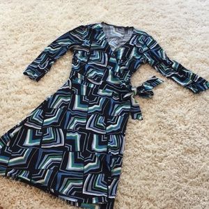 New York & Co Graphic Dress